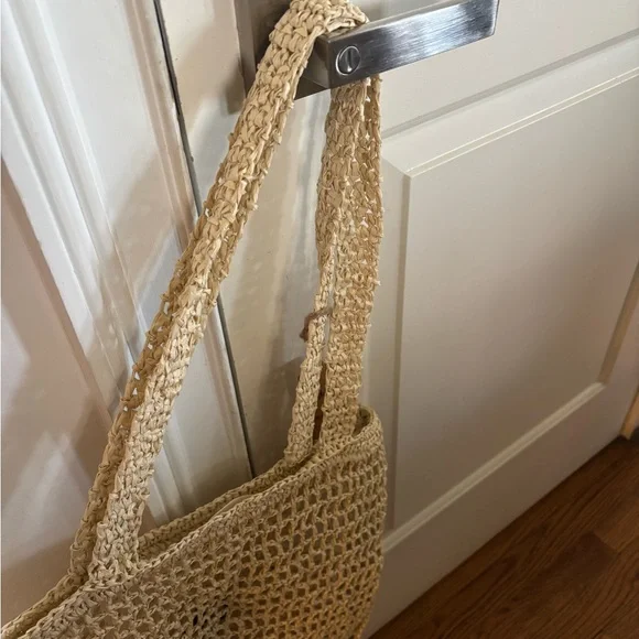 NWT 
From Calvin Klein collection the Castañer 
Natura Bisse tote bag! - Picture 14 of 15